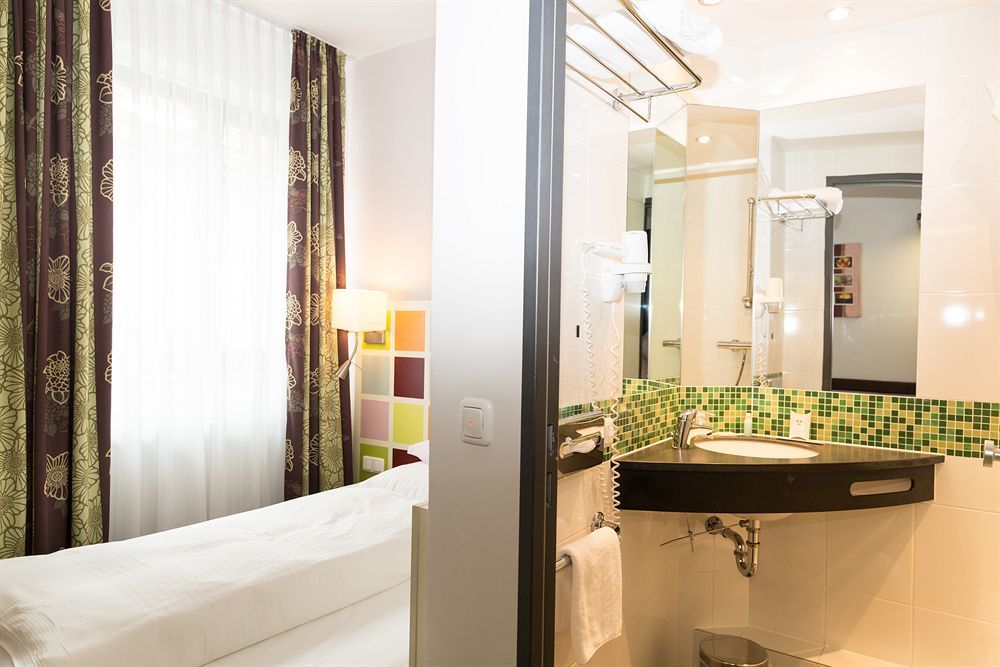 Arooma Hotel Erding