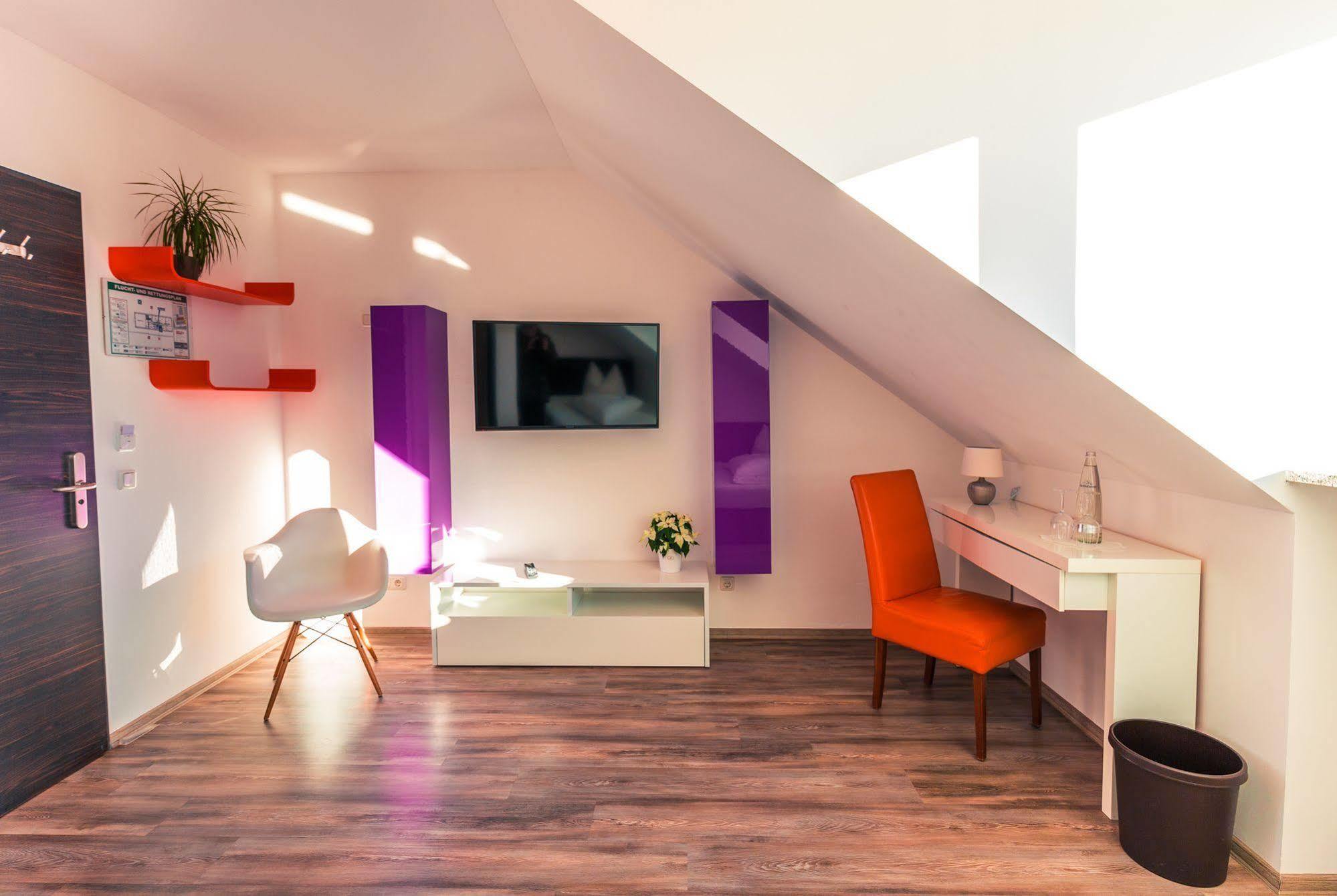 Arooma 3* Erding