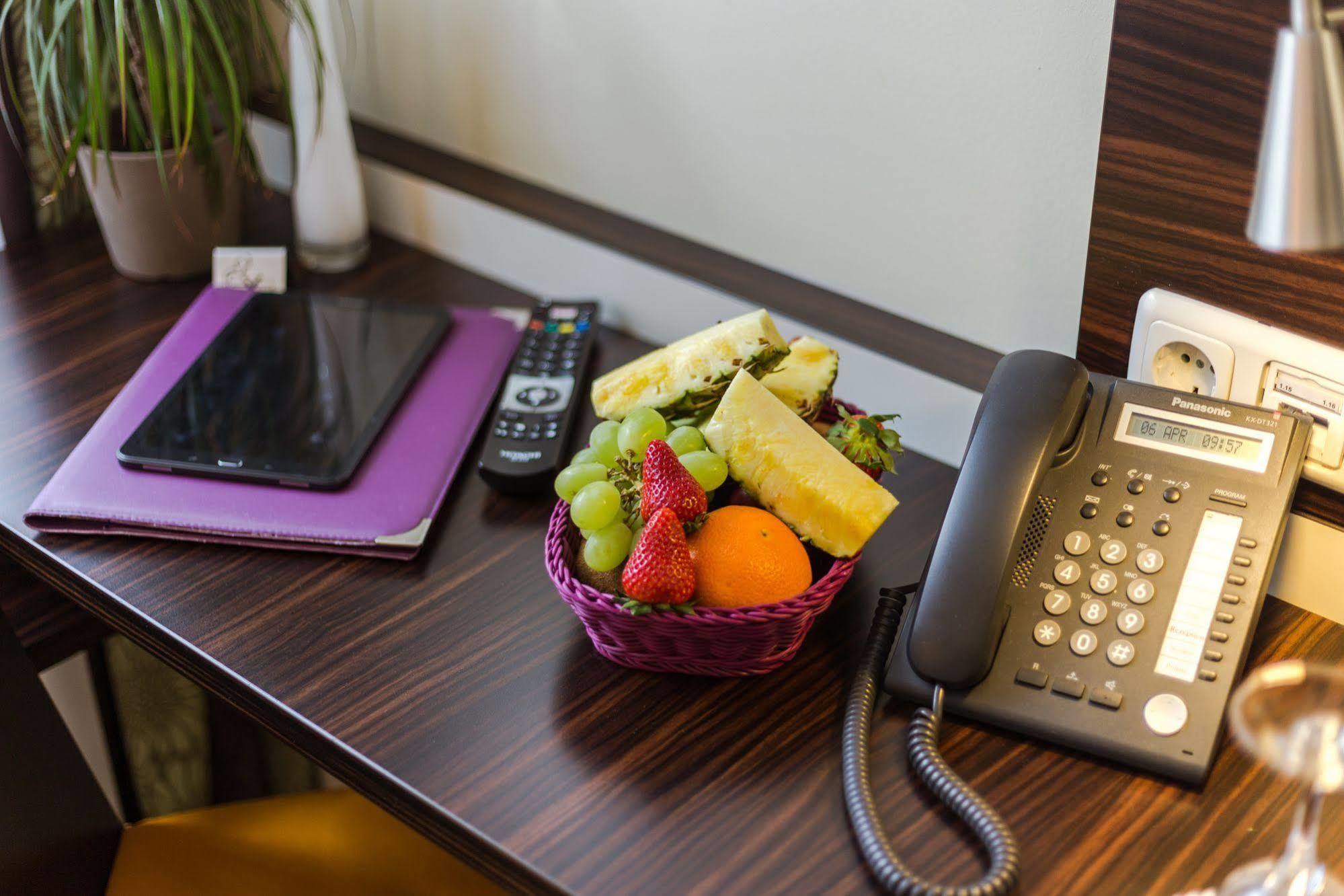 Arooma Hotel 3*